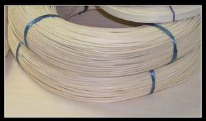 Venta al por mayor de material de tejido y cáscara de ratán natural de Vietnam coloridos palos de núcleo de ratán para procesamiento de muebles en bruto - Product Image 4