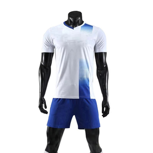 Uniformes de fútbol juvenil profesional 2025, camiseta de sublimación de referencia, camiseta de práctica de nueva temporada de fútbol para todos - Product Image 1