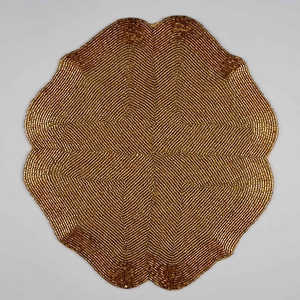 Mantel Individual Hecho a Mano con Cuentas Doradas y Tela, 36x36 cm, Diseño Sólido, para Uso Doméstico, Versátil y de Fácil Mantenimiento - Product Image 1