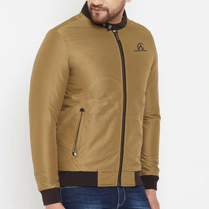 Chaqueta Bomber Estilo Urbano, Textura Suave, Corte Moderno, Para Moda Casual y Estilo de Vida al Aire Libre - Product Image 4