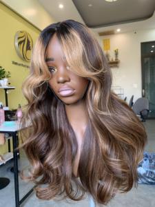 Perruque naturelle ondulée en cheveux humains vietnamiens, avec dentelle transparente et HD LUXURY, provenant de donneurs vierges, couleur piano - Product Image 3