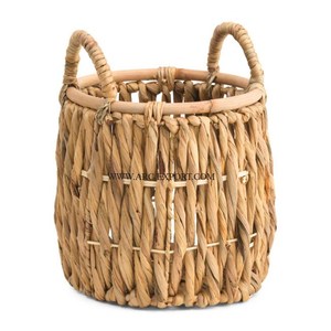 Admirable Designing Handmade <b>Rattan</b> <b>Storage</b> Basket Premium Quality Large Size Home and Kitchen Ware <b>Storage</b> Basket For Sale - Product Image 4