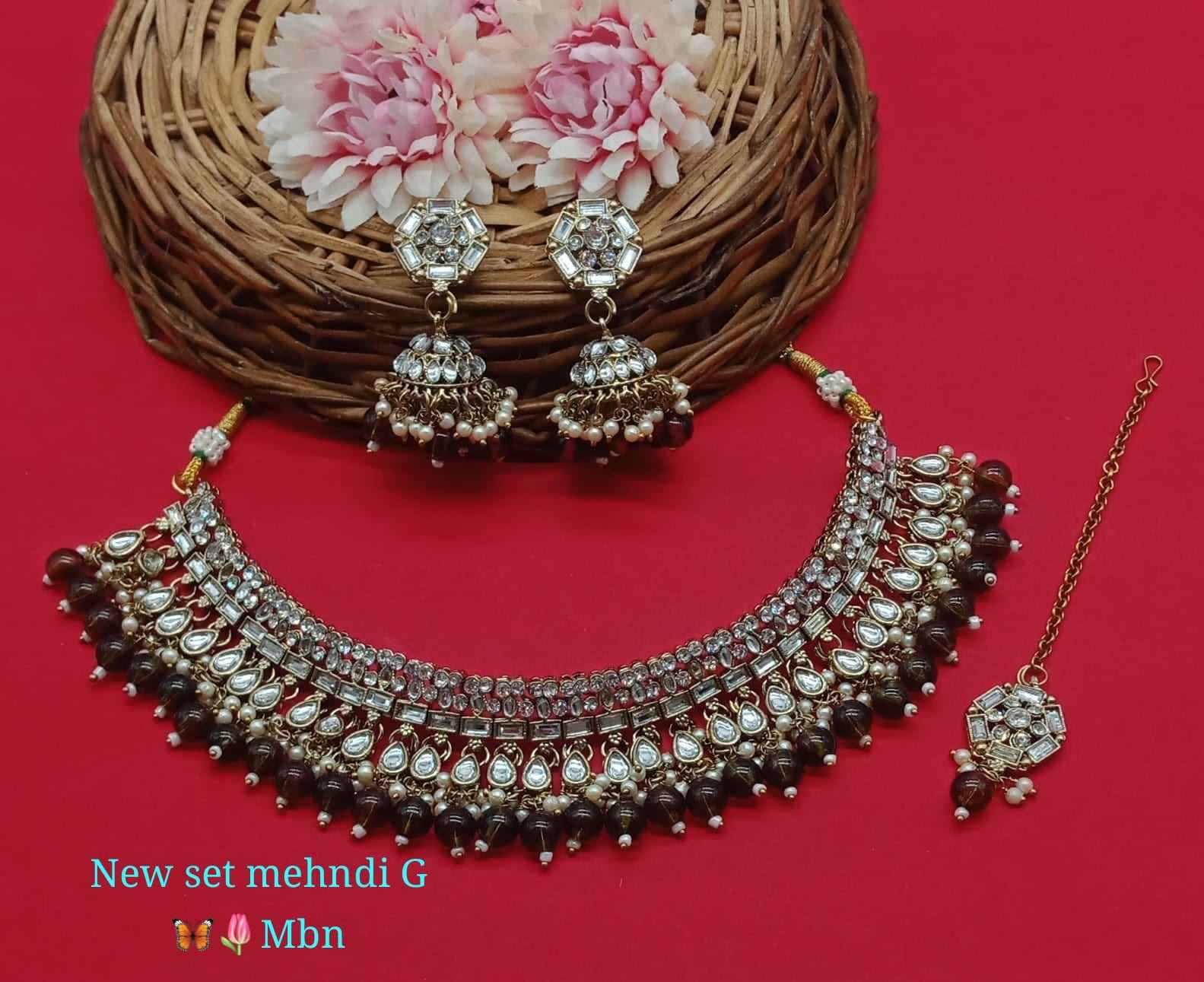 สีเขียว