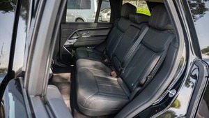 <strong>Used</strong> 2022 LAND <strong>ROVER</strong> <strong>RANGE</strong> <strong>ROVER</strong> HSE D350 SWB AWD - Product Image 6