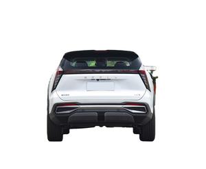 Sedán DCT de Gasolina/Petróleo 1.5 Usado 2024, 5 Puertas, 4 Asientos, Techo Solar Panorámico, Asientos de Cuero, Volante a la Izquierda, Interior Oscuro, R17 en Venta - Product Image 2