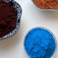 Pigment en poudre d'oxyde de fer bleu pour peintures et revêtements, oxyde ferrique, couleur céramique FE2O3, marque Shenhong, 25 kg/sac