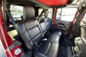 Très utilisé 2022 Jeep Wrangler Perfect Automatic V8 Cylindre 392 Moteur Sièges en cuir Direction gauche Caméra arrière - Product Image 6