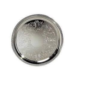 Assiette de présentation au design gaufré haut de gamme Assiettes de présentation plaquées argent Plateau de serveur de salade de mariage à prix abordable - Product Image 1