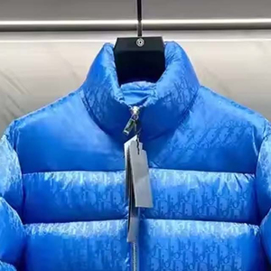 Veste matelassée noire brillante pour homme, col montant, logo personnalisé, 100% coton, imperméable, usage extérieur - Product Image 3