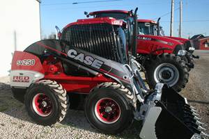 Chargeur compact multifonctionnel à roues, robuste, pour chargeuse compacte SV340, FPT MOOG, capacité de charge nominale de 9 tonnes, efficace pour l'agriculture - Product Image 4