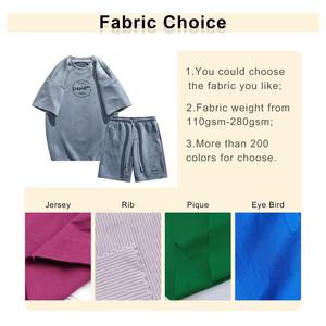 Ensemble d'été élégant et respirant pour hommes, tenue deux pièces pour tenue décontractée et mode de rue - Product Image 4