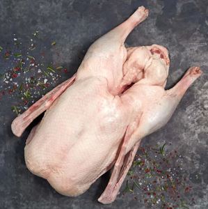 Carcasse d'oie halal de qualité supérieure, traitée selon les normes pour les services de restauration et les acheteurs en gros - Product Image 3