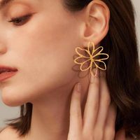Boucles d'oreilles pendantes H2 Jewelry D0005 en acier inoxydable plaqué or, design géométrique, luxe discret, cadeau