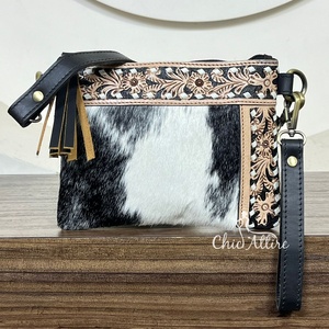 Sac à bandoulière en cuir véritable vintage pour femmes, de marque exclusive, artisanal, petit sac à bandoulière, sac à main en cuir de vache - Product Image 1