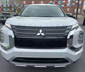 LISTO PARA ENVIAR: Outlander SE S-AWC 2024, Volante Izquierdo/Derecho, OEM, Auto Usado Industrial, 1 Año de Garantía - Product Image 1