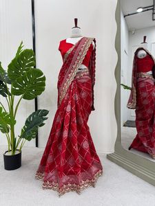 Les plus recherchés indien traditionnel exclusif Georgette Saree élégant lin nuptiale fêtes de mariage Sari séquence travail adultes indiens - Product Image 2
