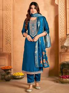 Beautiful Pure Silk Straight Cut <b>Kurti</b> With Matching Dupatta For Special Events Wedding Functions Attire Ready To Wear Style - Product Image 4