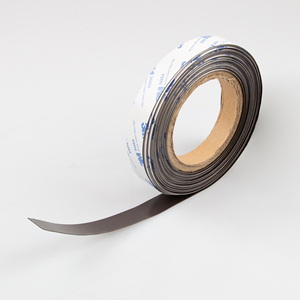 Nastro Magnetico in Neodimio Autoadesivo 10.000x20x0,5mm - Product Image 1