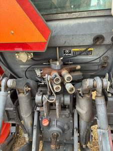 Tractor de Ruedas Usado M7040 de Segunda Mano, 70HP - Product Image 4