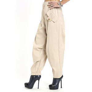 ผลิตในอิตาลี กางเกงขายาวผู้หญิง สำหรับฤดูใบไม้ผลิและฤดูร้อน มีหลายสีให้เลือก - Product Image 1