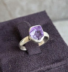Enhanced Amethyst Ring, Bohemian Style 925 Silver, Wholesale Customizable Irregular Gemstone Jewelry - Product Image 5