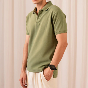 Polos à logo personnalisé de qualité pour hommes OEM Direct 100% coton à manches courtes anti-rides respirant et élégant à porter au quotidien - Product Image 5