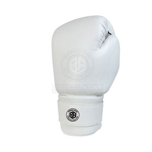 Hot <b>Sale</b> Customized <b>Boxing</b> Gloves Cheap Price <b>Boxing</b> Gloves Leather Made <b>Boxing</b> Gloves For <b>Online</b> <b>Sale</b> - Product Image 3