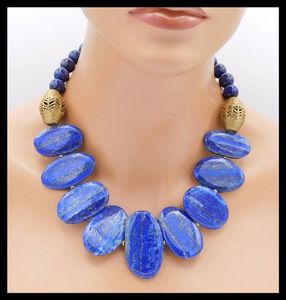 Collier en résine personnalisé de qualité supérieure pour femmes Rouge Jaune Marron Oval Bold Angel Style Taille personnalisée Nouveauté Bijoux courts - Product Image 3