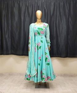 Vestido Maxi Georgette estampado de loto con bordado Dupatta - Product Image 6