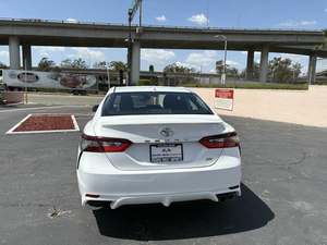 Camry SE FWD 2022 Usado de Élite - Product Image 4