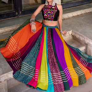 Pure rayonne imprimée entièrement cousue prêt à porter lehenga choli avec miroir et cowri travail parfait pour la collection navratri - Product Image 1