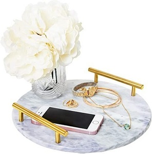 Bandeja de mármol, versátil y elegante bandeja de metal: Perfecta para servir, organizar o decorar cualquier espacio con elegancia - Product Image 6