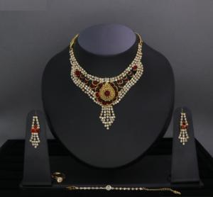 Ensemble ras du cou collier traditionnel plaqué or de qualité supérieure nouvelle tendance Chic bijoux de mariage Combo pour femmes et filles - Product Image 5