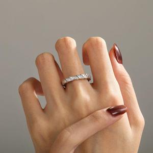 Bague de mariage Jeulia en zircon plaqué rhodium avec ailes d'ange pour femme - Product Image 5