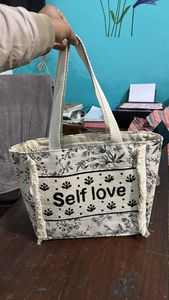 Sac fourre-tout en jute brodé style bohème Shreeya Fineries avec motif uni et ouverture supérieure pour le shopping toutes saisons - Product Image 3
