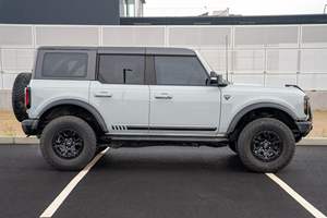 Ford Bronco First Edition EcoBoost V6 2021 Usado, Paquete Sasquatch, Procedente del Oeste, Mayormente sin Modificaciones - Product Image 3