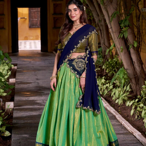 Vêtements ethniques indiens Kanchipuram soie longueur au sol broderie Lehenga Choli Zari tissage mariage Festival porter des collections femmes - Product Image 1