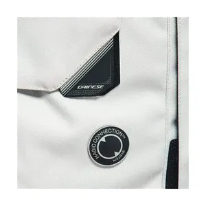 Veste de moto Splugen 3L D-Dry Vapor Bleu/Noir, vêtements de course automobile pour les passionnés de sport, fabriquée en Italie - Product Image 3