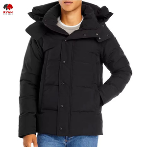 เสื้อพัฟเฟอร์ผู้ชายทันสมัย ตัดเย็บอย่างมีสไตล์ พร้อมงานเย็บที่ทนทาน รับสกรีนโลโก้หรือปักตามแบบ - Product Image 1