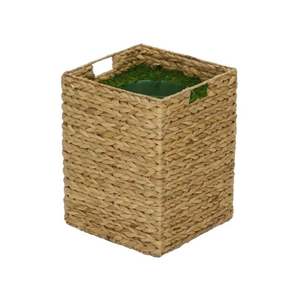 Vente en gros Pot de plantes décoratif pour la décoration de la maison et la décoration de jardin au design unique et luxueux - Product Image 5