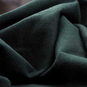 T-shirt et short de sport respirants 100% coton pour hommes Logo personnalisé Vêtements de sport d'été Service OEM - Product Image 6