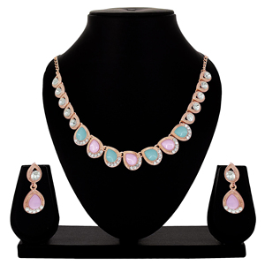 Conjunto de collares de menta de pétalo rosa - Product Image 1