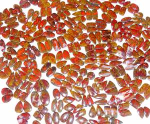 Cabochon d'agate marocaine naturelle en quartz disponible en forme et taille mélangées pour la fabrication de bijoux - Product Image 1