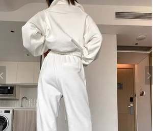 KY ACID WASH Distress Broderie Patch Slim Fit Survêtement Flare Sweat Suit Femmes Deux Extracteurs Vente En Gros-Sweat-Suits - Product Image 2