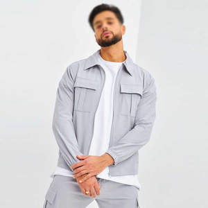 Nouvelle veste à un bouton à la mode High Street Pantalon de jogging cargo 2 pièces Survêtements cargo Logo personnalisé Style de rue à l'avant - Product Image 3