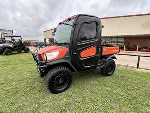 รถแทรกเตอร์ล้อยางดีเซล RTV-1100C ปี 2024 กำลัง 160 แรงม้า ขับเคลื่อน 4 ล้อ สำหรับงานเกษตร พร้อมชุดเกียร์ขับเคลื่อน ประสิทธิภาพการทำงานสูง - Product Image 2