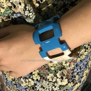 Nuevo y elegante brazalete de cuerno de búfalo, pulsera de cuerno de moda para mujer para fiesta de boda de Falak World Export - Product Image 3