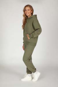 Conjunto de chándal deportivo desgastado para mujer personalizado Sudadera con capucha de invierno con color personalizado a la venta - Product Image 3