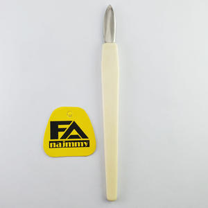 Poignée plastique poussoir à cuticules - Product Image 5