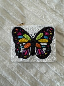 กระเป๋าใส่เหรียญประดับลูกปัดแบบคลาสสิกกระเป๋าแต่งหน้าประดับด้วยลูกปัดมุกและเพชรของขวัญสำหรับงานแต่งงานหรือปาร์ตี้สำหรับผู้หญิง - Product Image 3